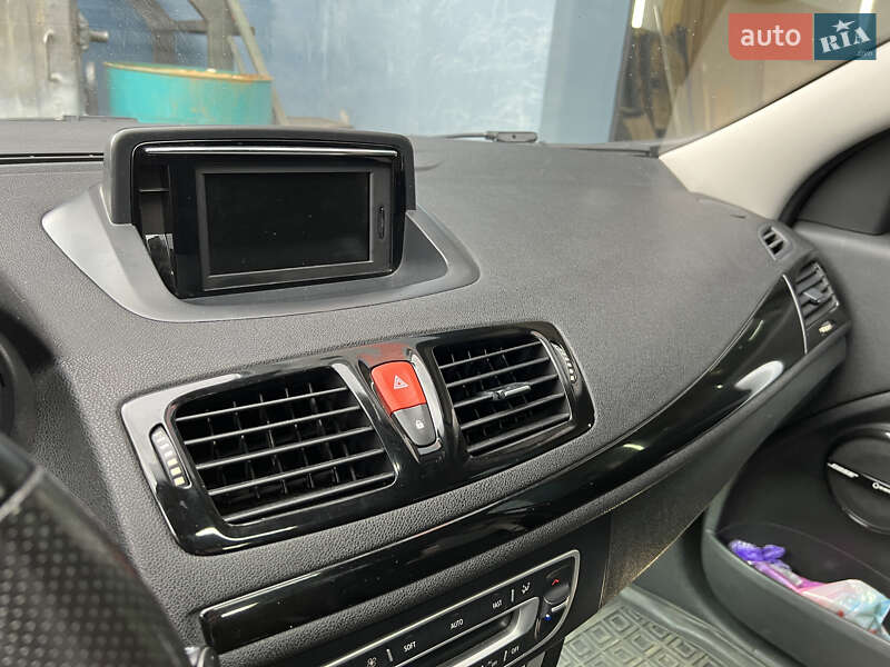 Универсал Renault Megane 2011 в Луцке