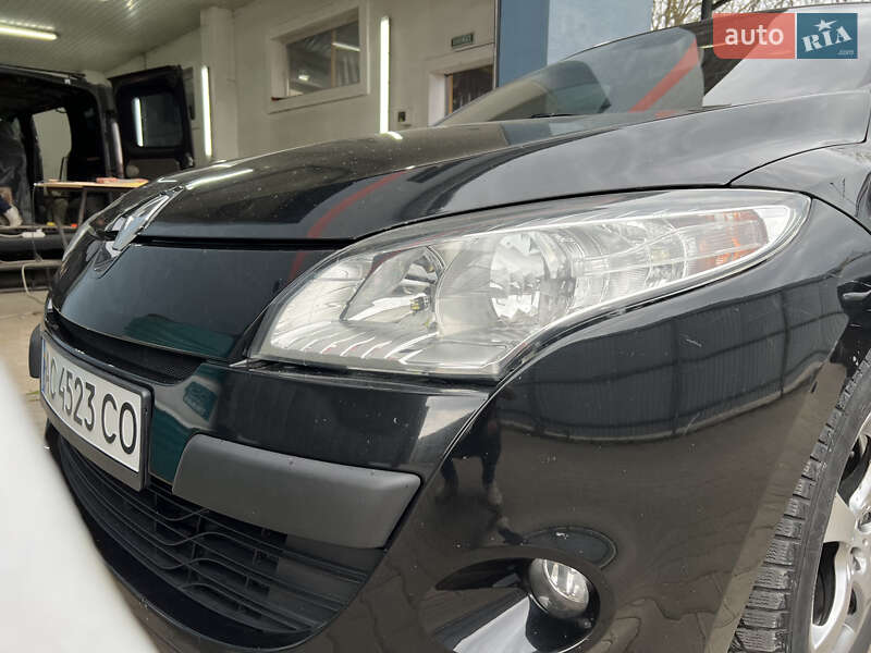 Универсал Renault Megane 2011 в Луцке