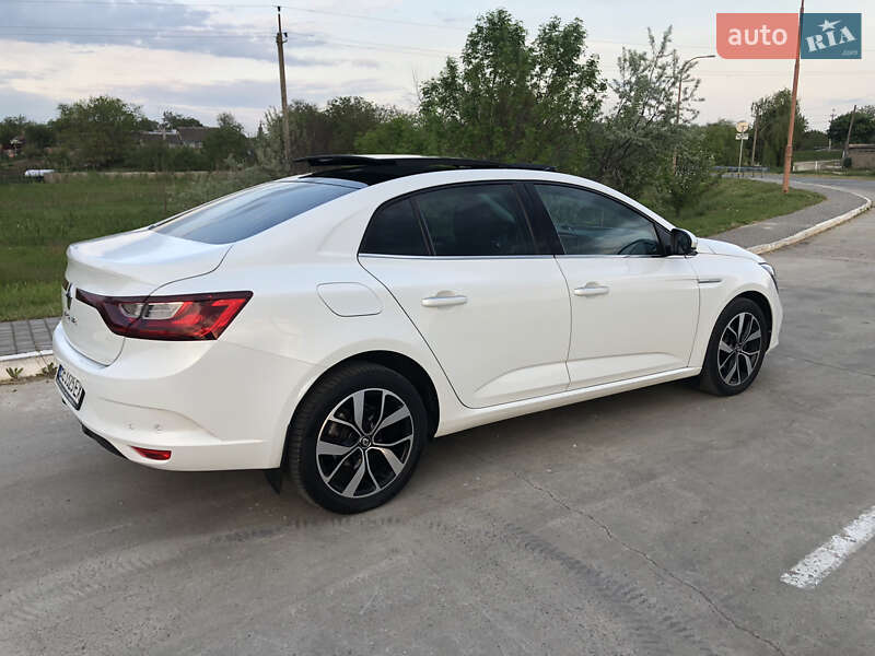 Седан Renault Megane 2019 в Новій Одесі