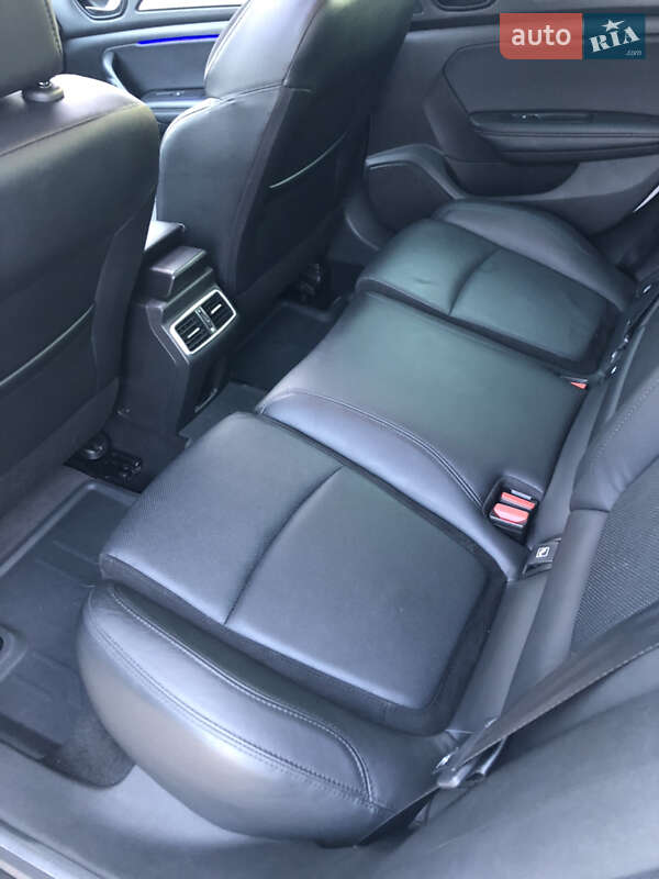 Седан Renault Megane 2019 в Новій Одесі