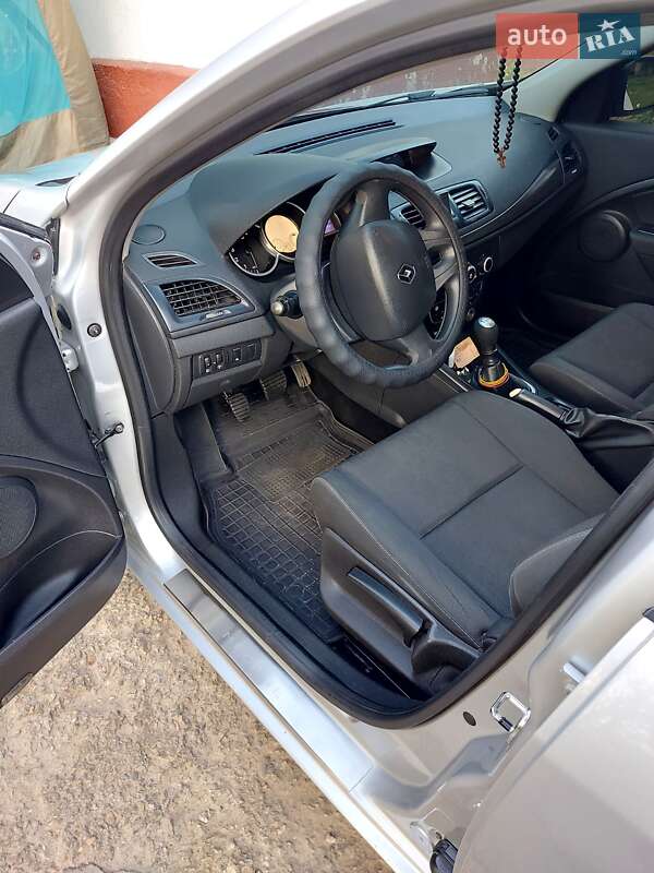 Універсал Renault Megane 2010 в Дніпрі