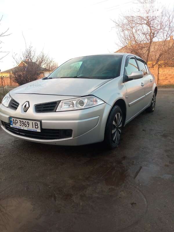 Седан Renault Megane 2007 в Токмаке