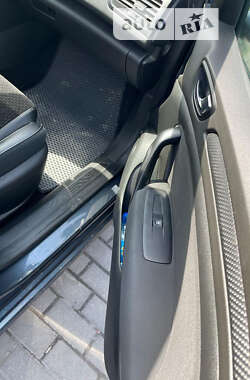 Хэтчбек Renault Megane 2017 в 