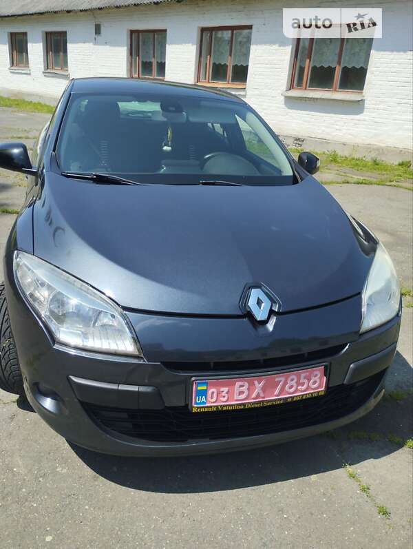 Хетчбек Renault Megane 2011 в Звенигородці