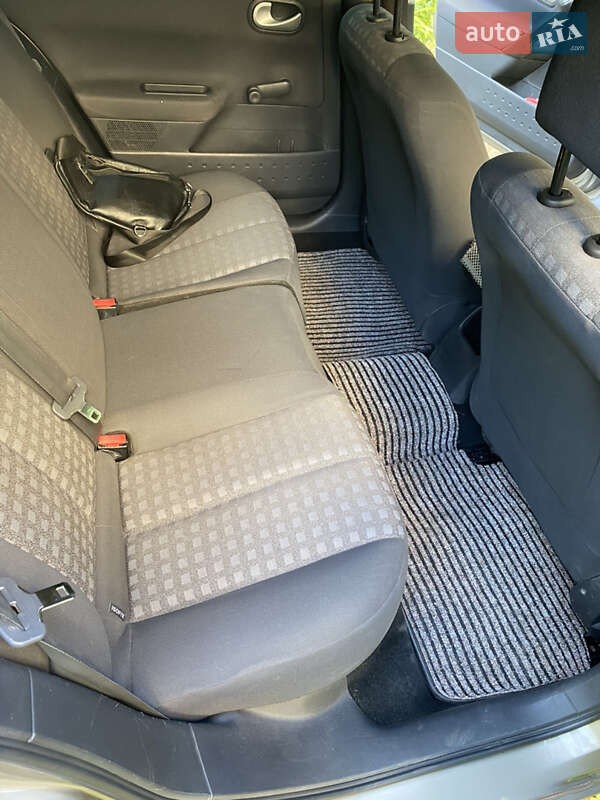 Универсал Renault Megane 2008 в Ромнах