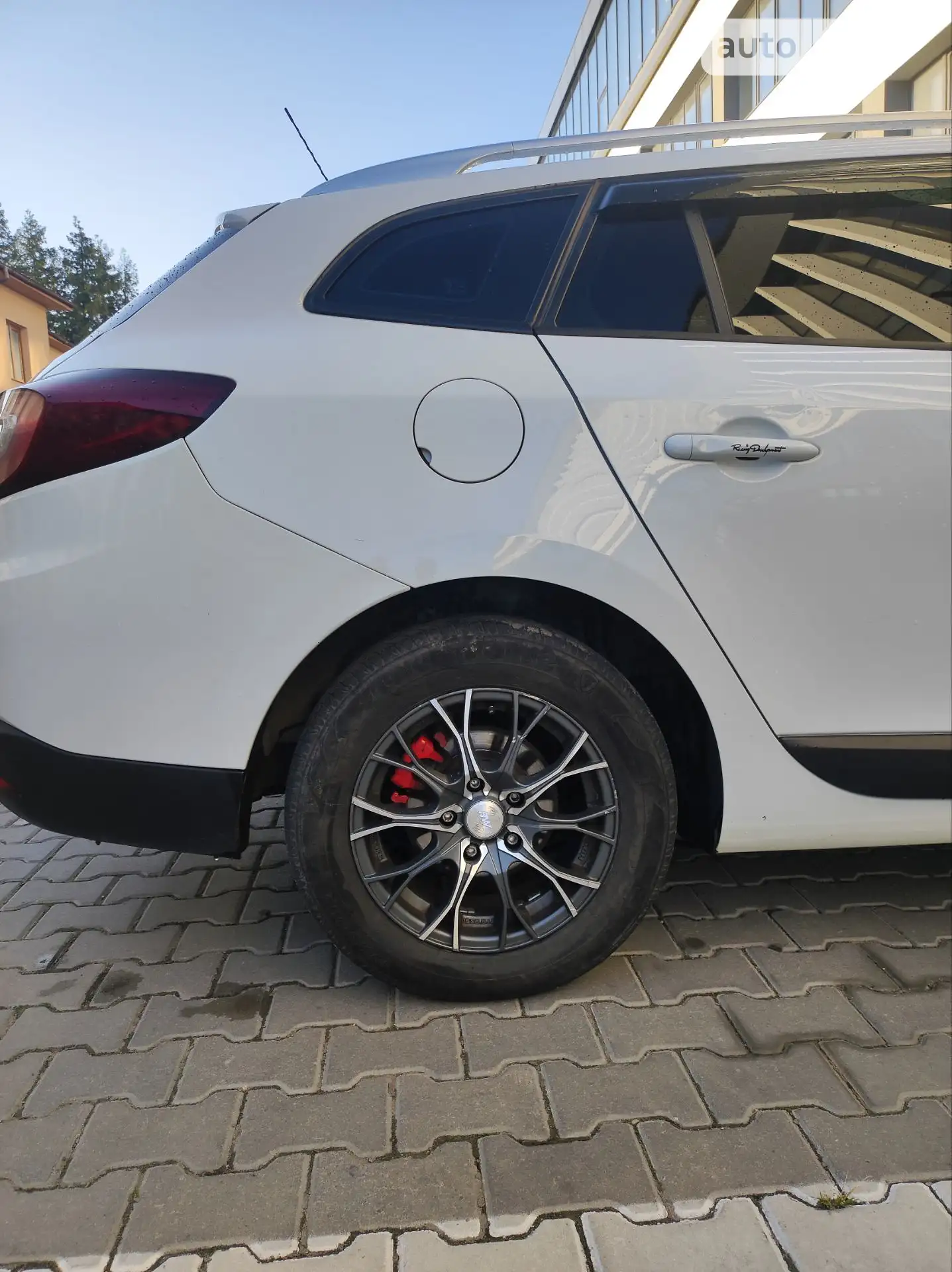 2010 Renault Megane - мініатюра 51