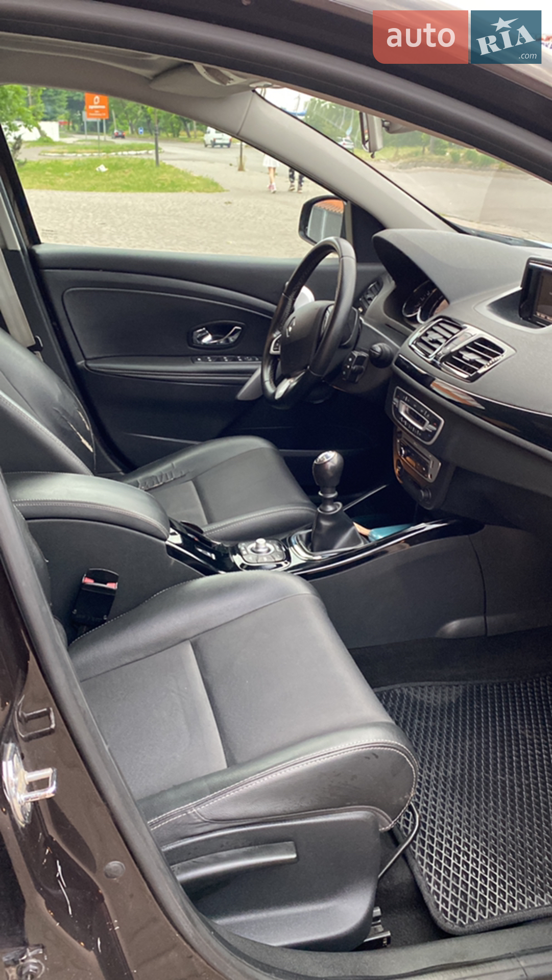 2012 Renault Megane - мініатюра 17