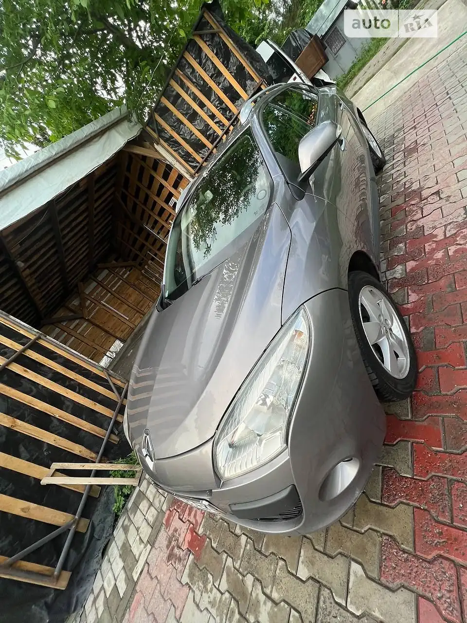 2010 Renault Megane - мініатюра 25
