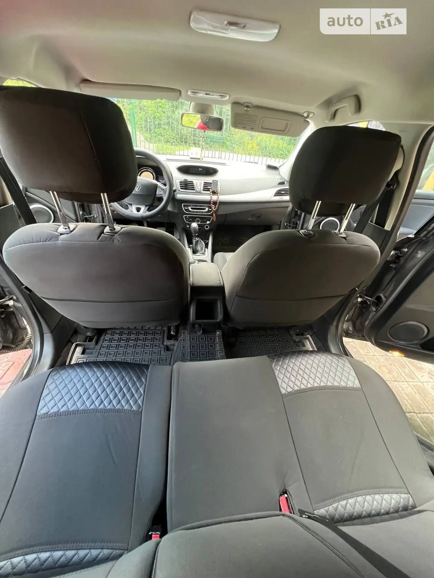 2010 Renault Megane - мініатюра 48