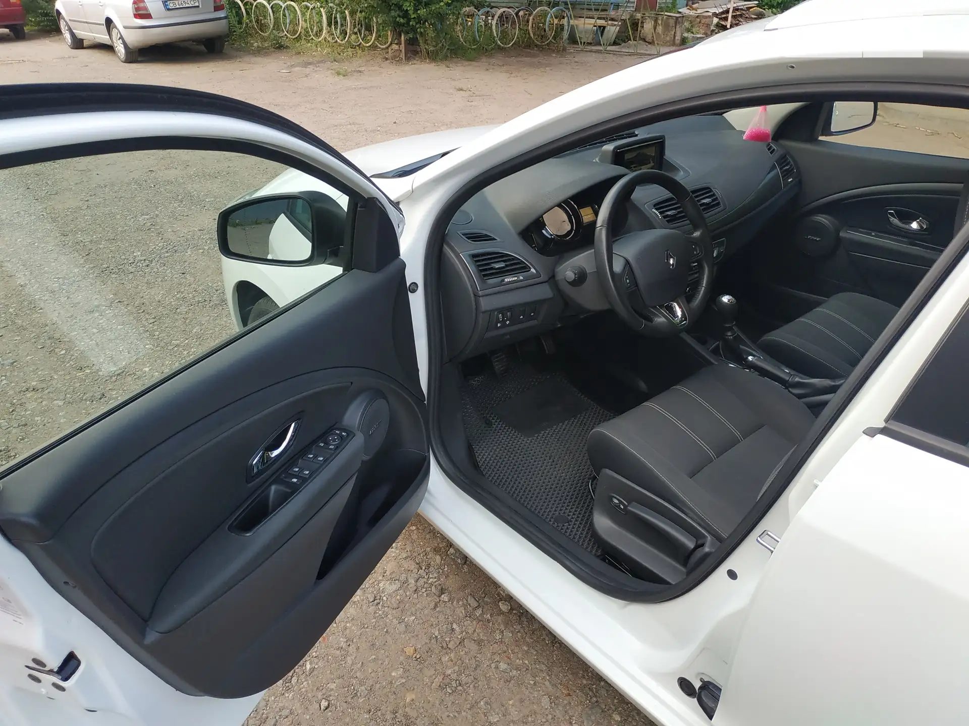 2014 Renault Megane - мініатюра 11