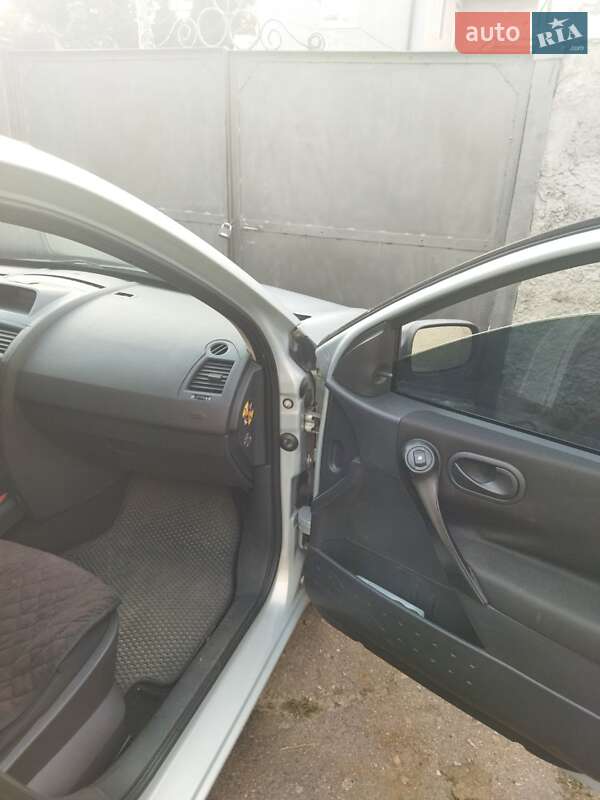 Универсал Renault Megane 2004 в Киеве
