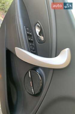 Универсал Renault Megane 2011 в 