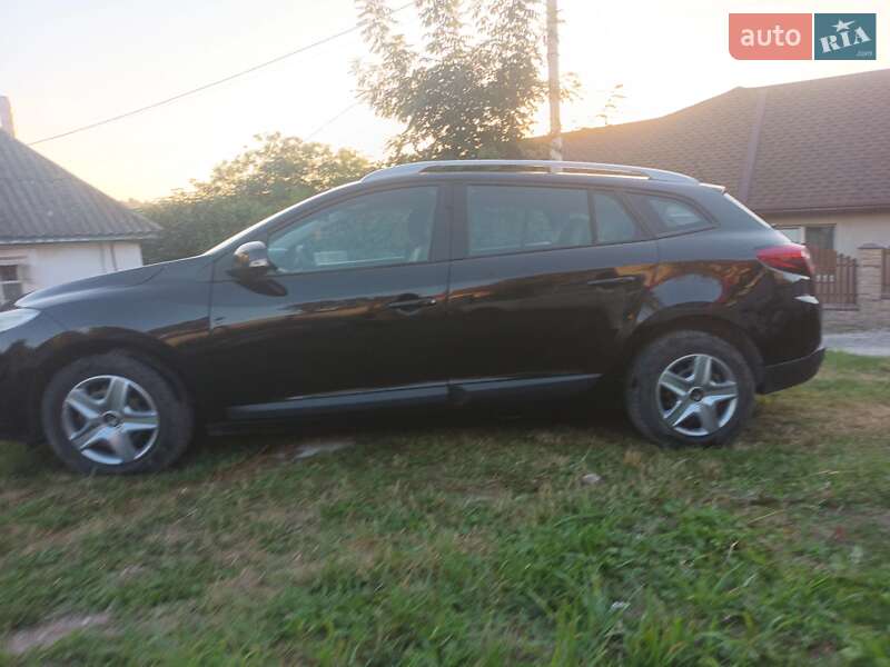 Універсал Renault Megane 2010 в Городку