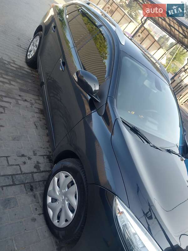 Універсал Renault Megane 2013 в Дніпрі