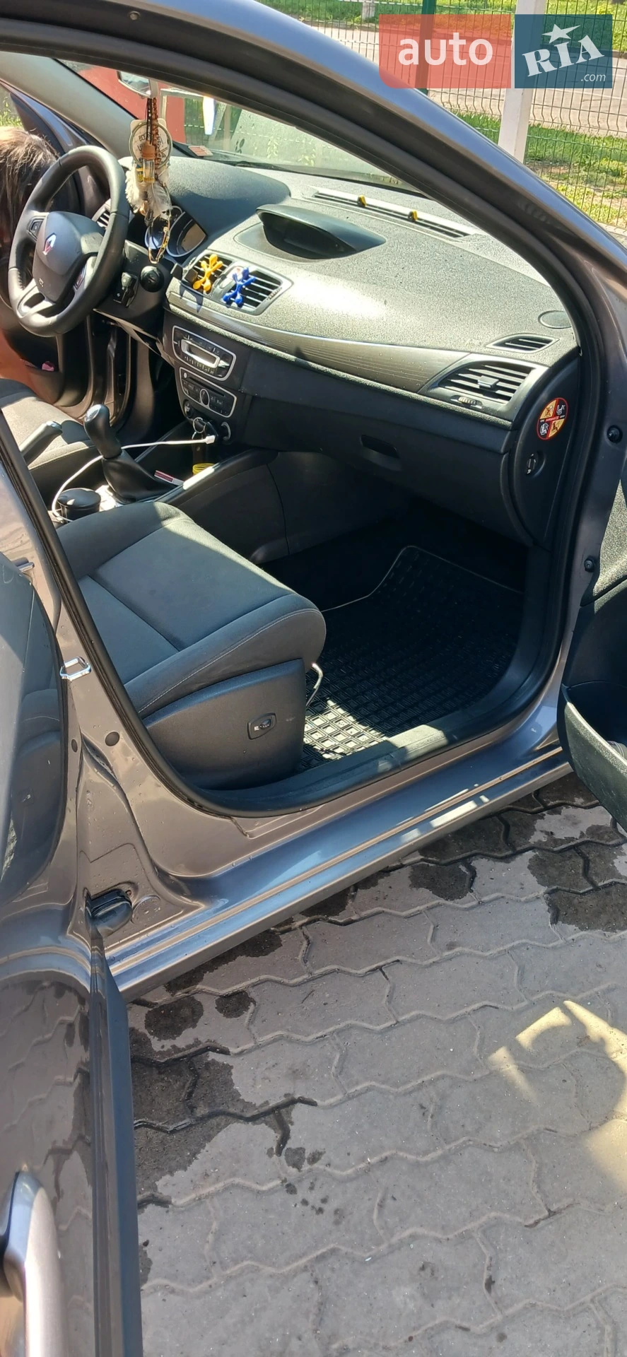 2010 Renault Megane - мініатюра 27