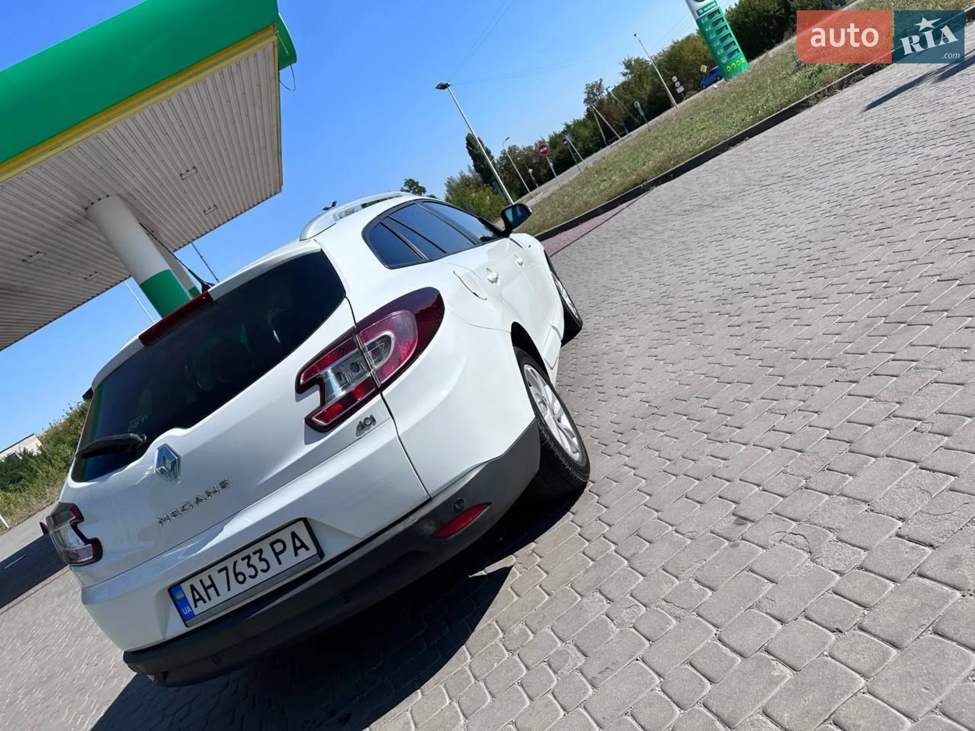 2016 Renault Megane - мініатюра 13