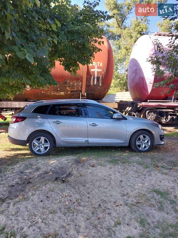 Універсал Renault Megane 2015 в П'ятихатках