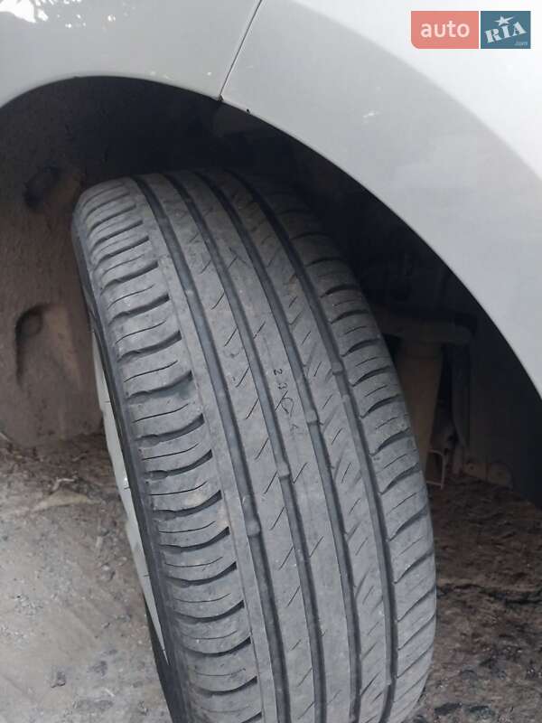 Універсал Renault Megane 2015 в П'ятихатках