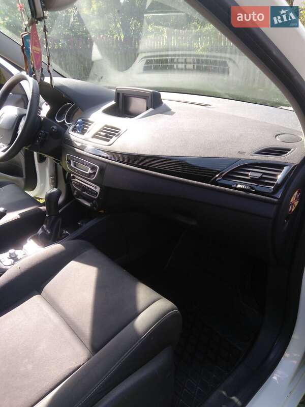 Хэтчбек Renault Megane 2010 в Иршаве