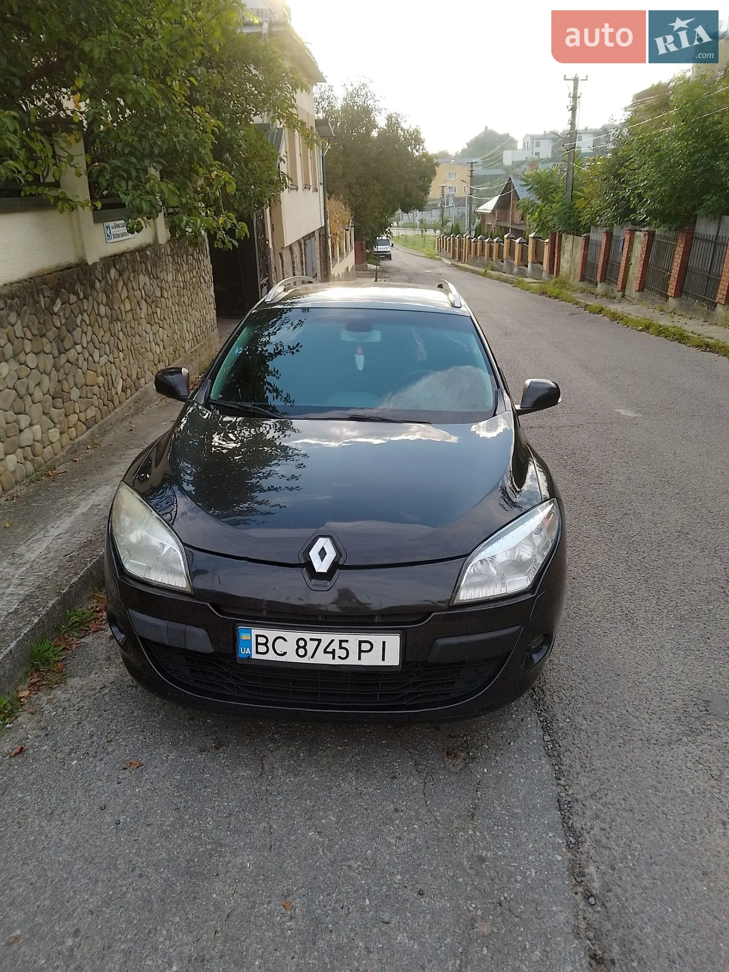 2010 Renault Megane - мініатюра 2