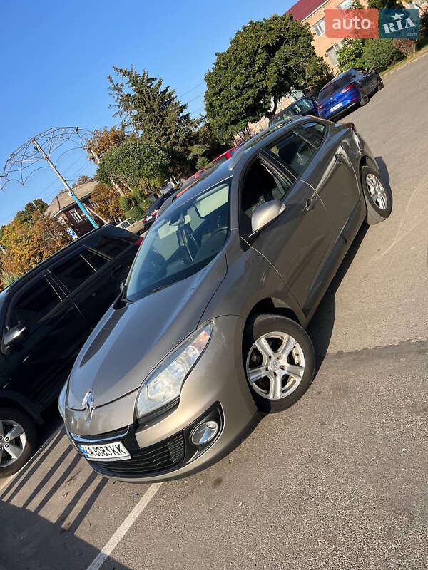 Универсал Renault Megane 2012 в Чернигове