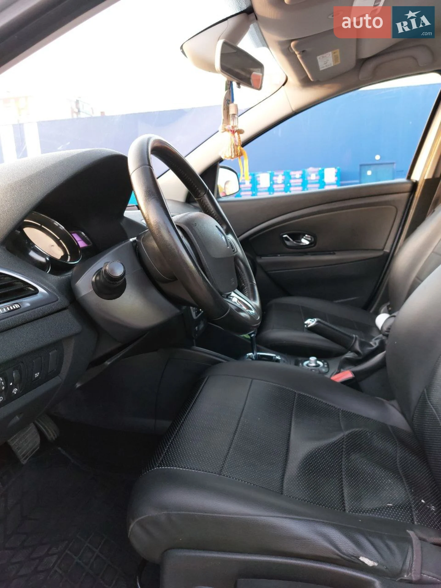 2015 Renault Megane - мініатюра 23