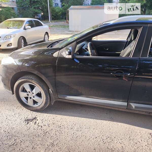 Универсал Renault Megane 2013 в Днепре фото 10 Универсал Renault Megane 2013 в Днепре