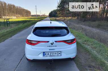 Хэтчбек Renault Megane 2016 в Миргороде