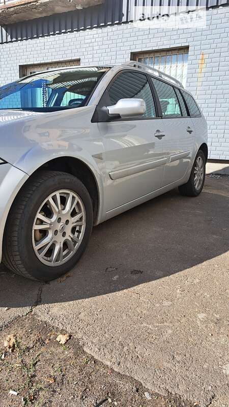 Универсал Renault Megane 2008 в Кривом Роге фото 7 Универсал Renault Megane 2008 в Кривом Роге
