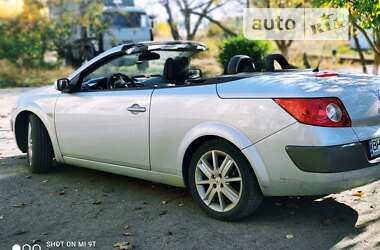 Кабриолет Renault Megane 2003 в Подольске