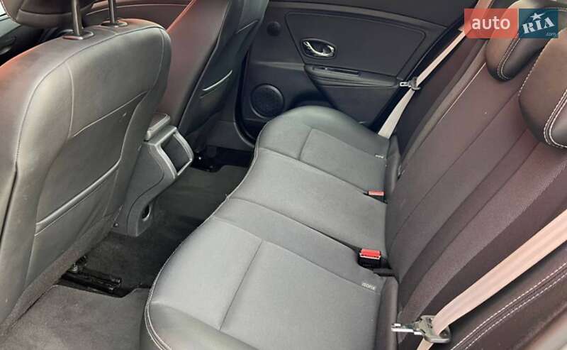 Хетчбек Renault Megane 2013 в Вишневому