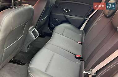 Хетчбек Renault Megane 2013 в 