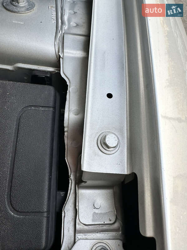 Универсал Renault Megane 2014 в Николаеве фото 10 Универсал Renault Megane 2014 в Николаеве