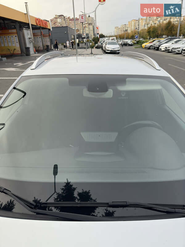 Универсал Renault Megane 2014 в Николаеве фото 62 Универсал Renault Megane 2014 в Николаеве