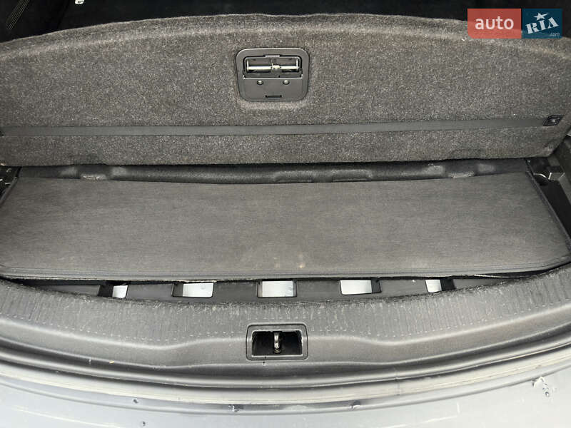 Универсал Renault Megane 2014 в Николаеве фото 78 Универсал Renault Megane 2014 в Николаеве