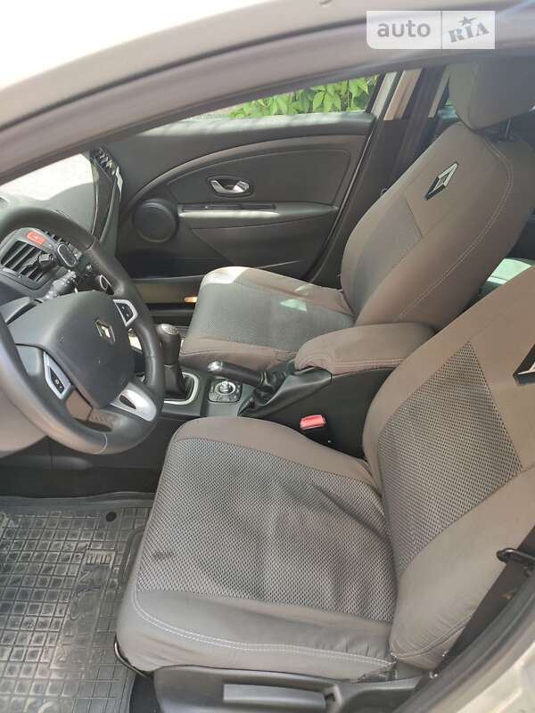 Хэтчбек Renault Megane 2011 в Киеве