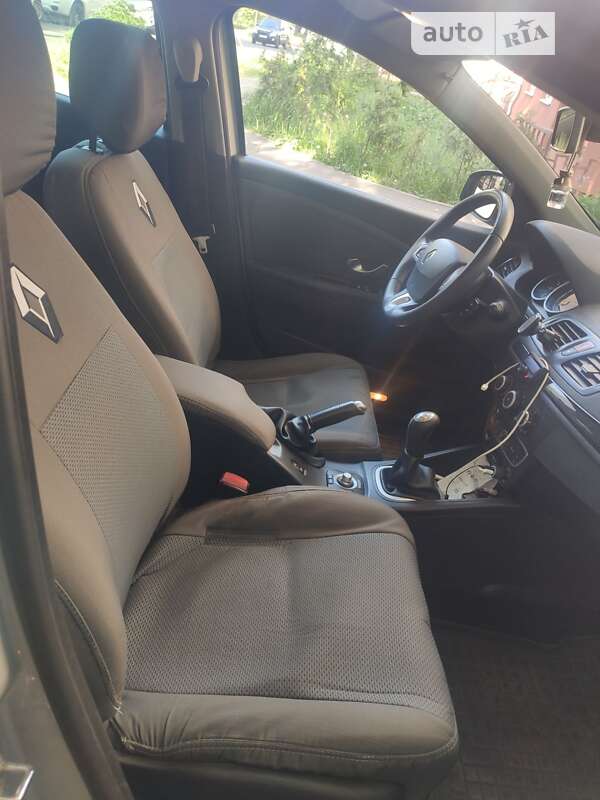 Хэтчбек Renault Megane 2011 в Киеве