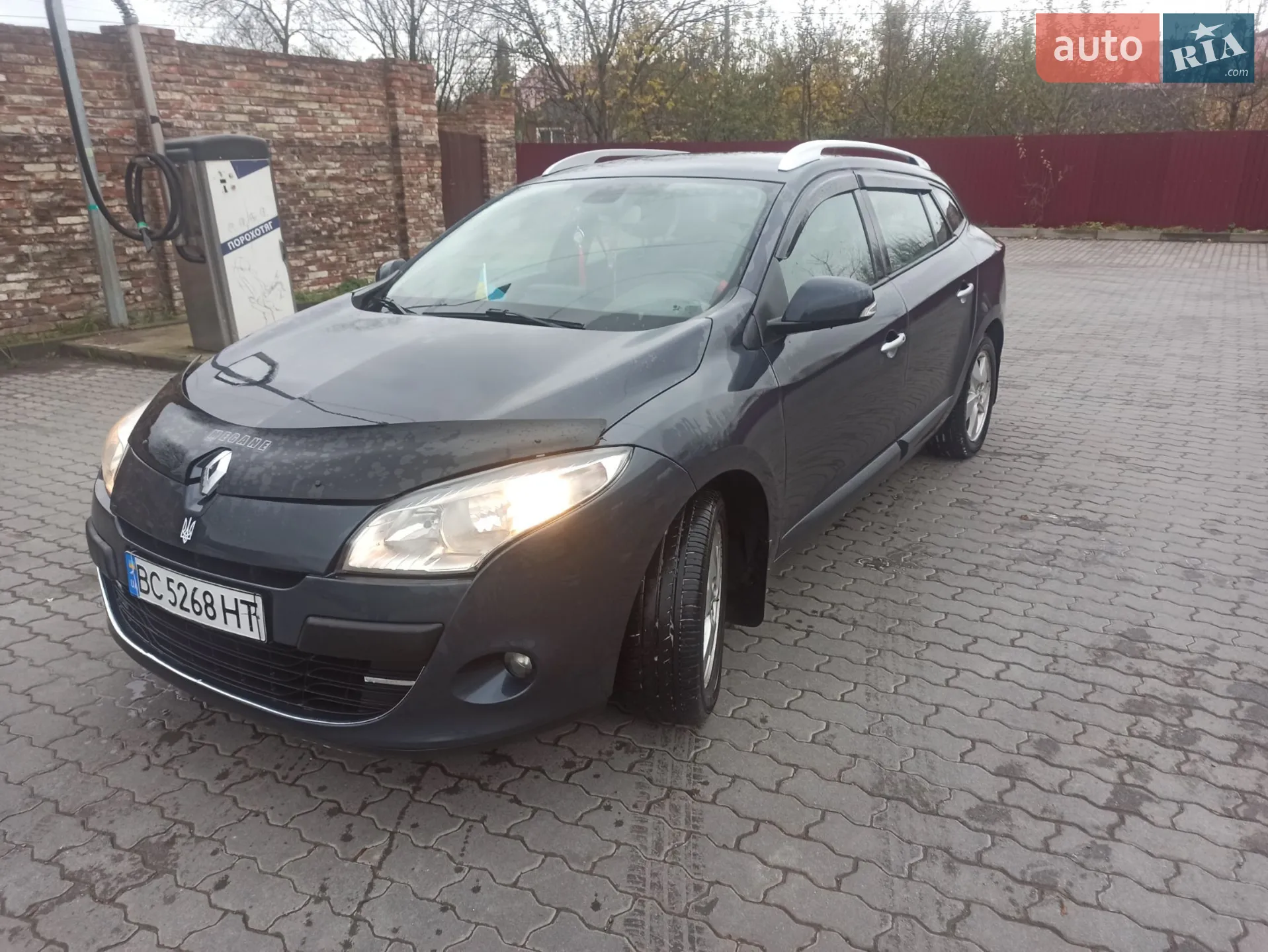 2010 Renault Megane - мініатюра 2