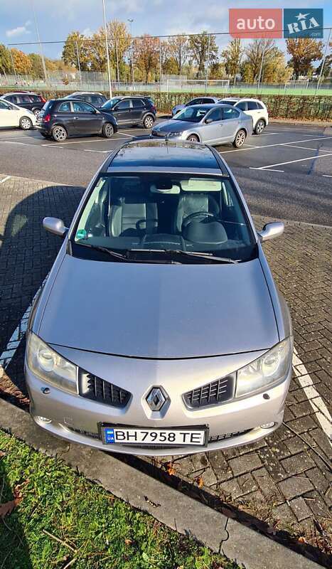 Хэтчбек Renault Megane 2006 в Захарьевке фото 4 Хэтчбек Renault Megane 2006 в Захарьевке