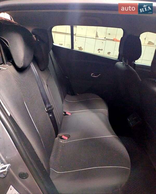 Хэтчбек Renault Megane 2015 в Полтаве