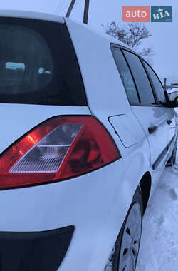 Хэтчбек Renault Megane 2003 в Золочеве