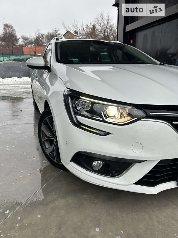 Универсал Renault Megane 2016 в Обухове