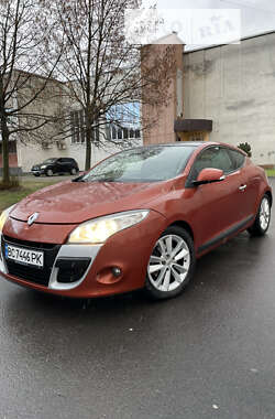 Купе Renault Megane 2009 в Новояворівську