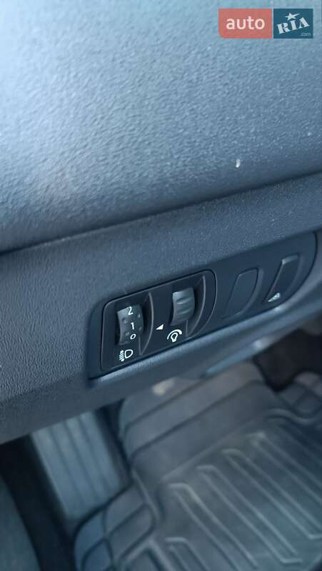 Универсал Renault Megane 2004 в Коломые фото 36 Универсал Renault Megane 2004 в Коломые