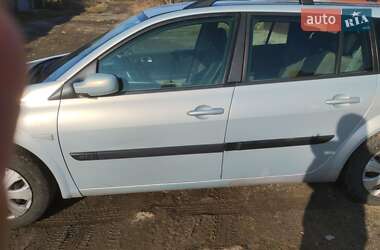 Универсал Renault Megane 2004 в Очакове