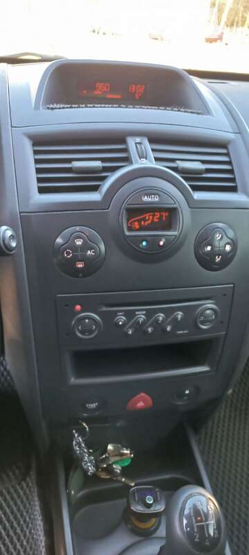 Купе Renault Megane 2003 в Калуші