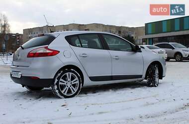 Хетчбек Renault Megane 2012 в 