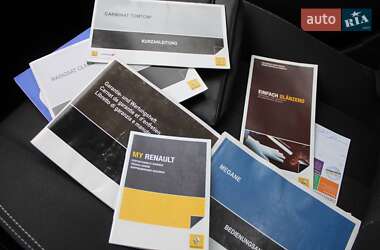 Хетчбек Renault Megane 2012 в 