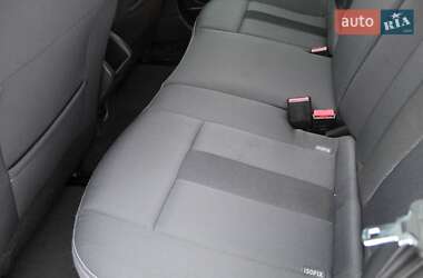 Хетчбек Renault Megane 2012 в 