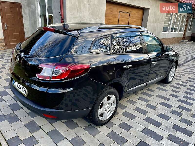 Универсал Renault Megane 2010 в Мукачево фото 8 Универсал Renault Megane 2010 в Мукачево